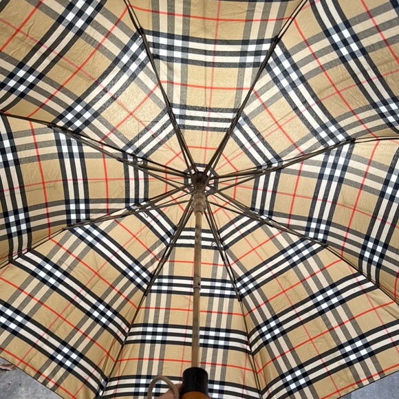 Burberry Beige and Black Check Umbrella - Picture 6 of 11